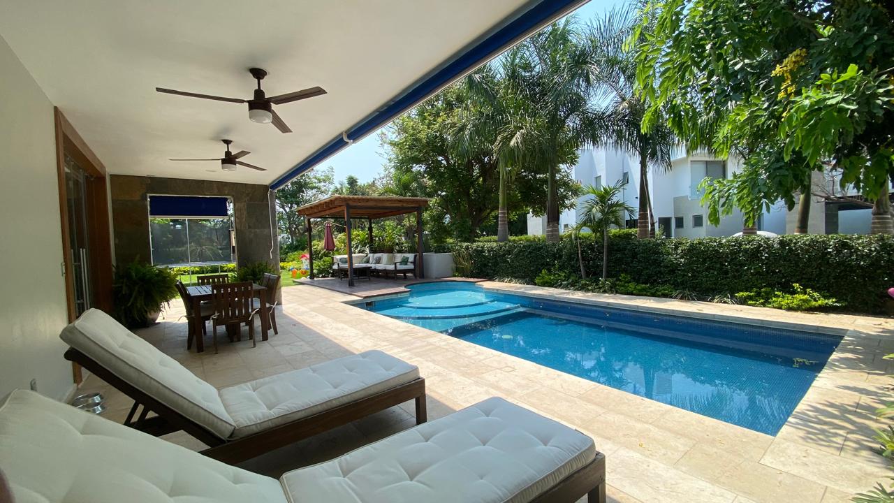 Paraiso Country Club 